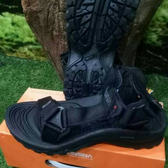 Consina Sandal Gunung Adventure Trekker