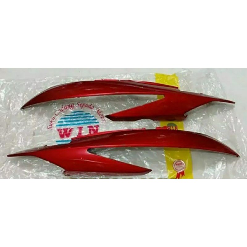 PROMO. Striping / stiker plus body  vario 110 cbs karbu lama