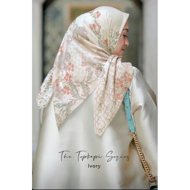 Buttonscarves topkapi Series