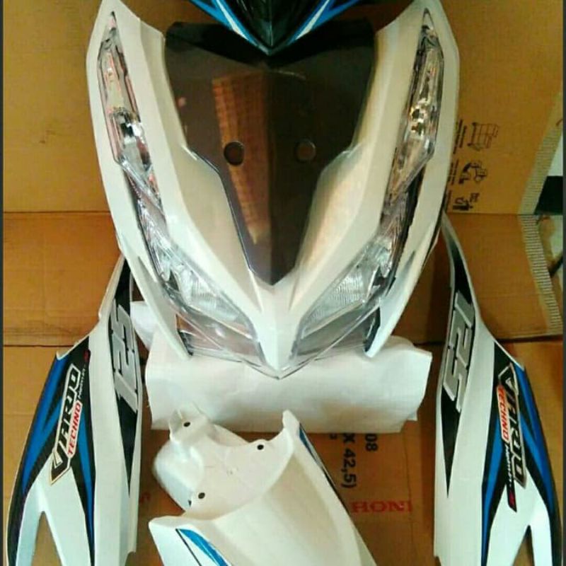 FULL BODY HALUS VARIO 125 TECHNO OLD PLUS REFLEKTOR - Warna Putih