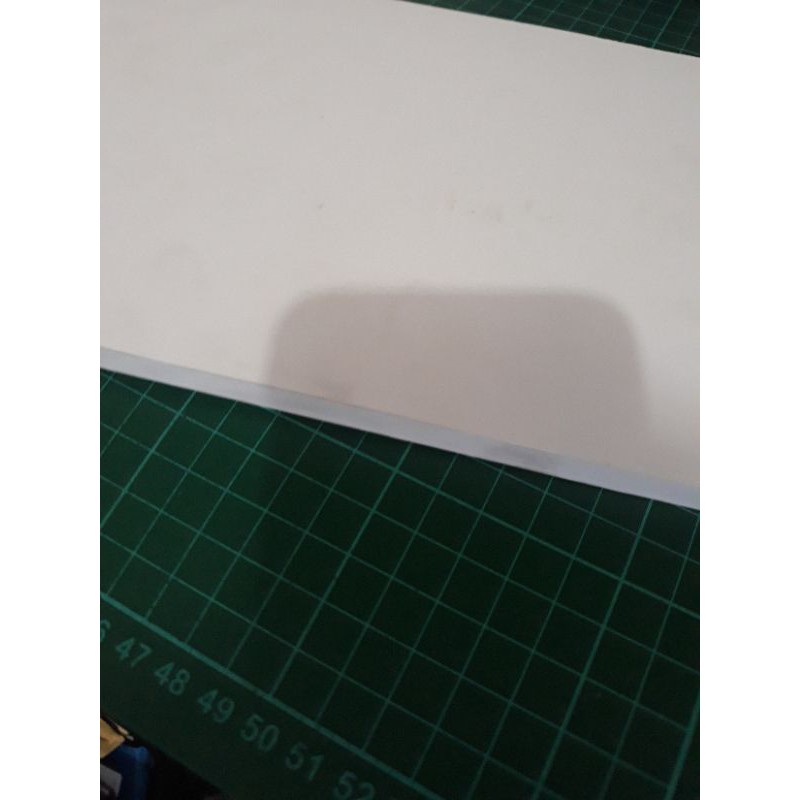 

Paper foamboard 5mm uk 60cm x 80cm (isi 3 lembar)