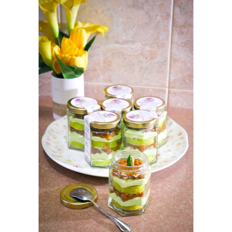 

Klepon Cake Jar