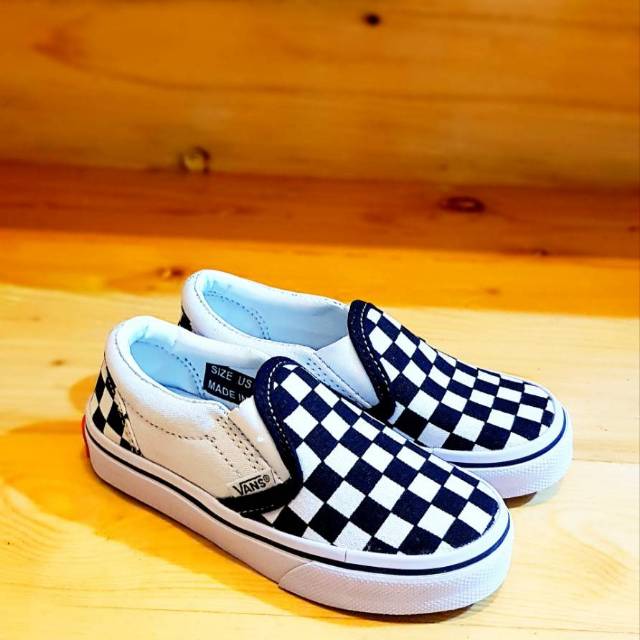 Jual sepatu store vans anak original