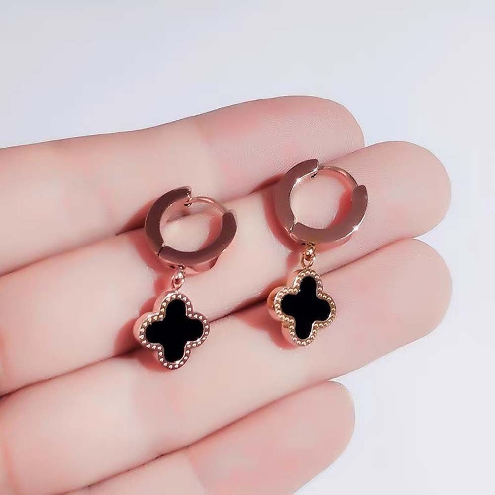 Anting Hoop Liontin Geometris Bahan Titanium Steel Warna-Warni Gaya Vintage Korea Untuk Wanita