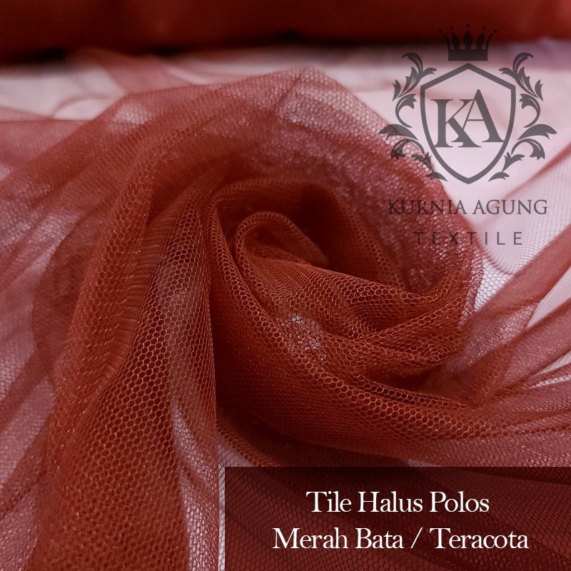 Kain Warna MERAH BATA Teracota Soft Tulle Satin Velvet Bahan Gaun Bahan Bridesmaid Furing Kebaya Meter dan 0.5 Meter