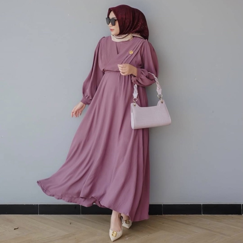 DYN -  Basic Fathia Dress - Gamis Polos Crinkle Busui Friendly-Plum