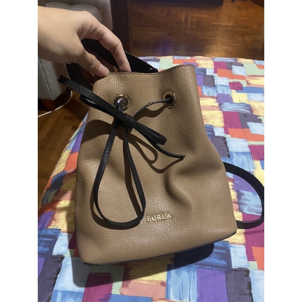 furla tas bucket
