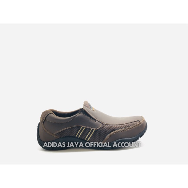 Sepatu Casual Slip on Weidenmann Walker 03 Coklat