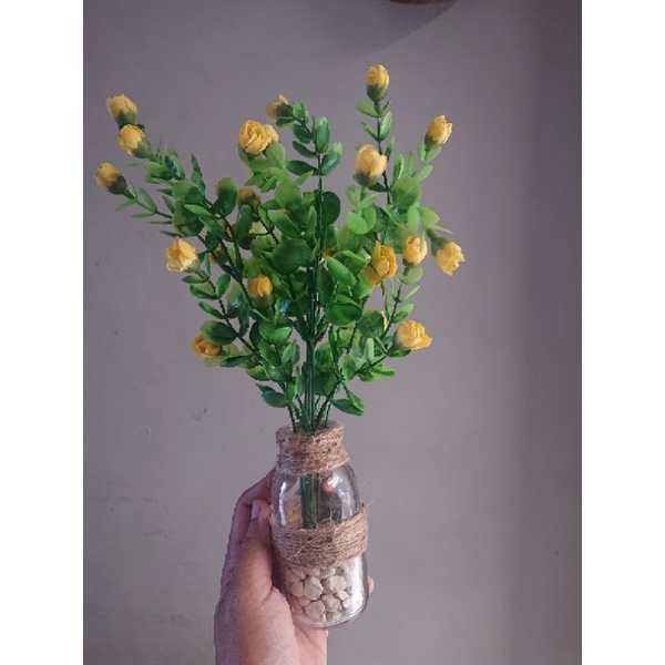 Buket Bunga Pot kaca Goni