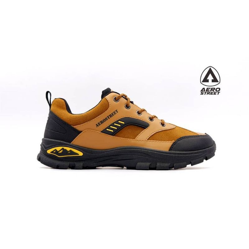 188 Sepatu Hiking Aerostreet40-43 Ormond Hitam Coklat Muda Kuning