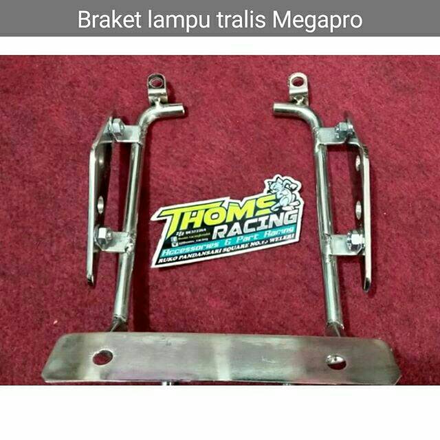 Braket lampu pesek tralis Megapro & GLpro
