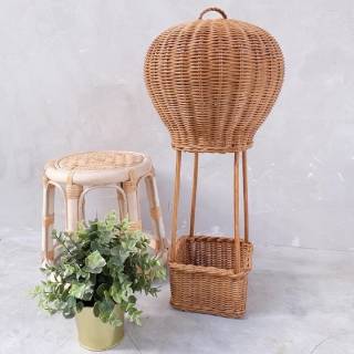 Dekorasi Rumah Balon Udara Keranjang Rotan Aneka Warna Dekorasi Rumah Balon Udara Keranjang Rotan Aneka Warna