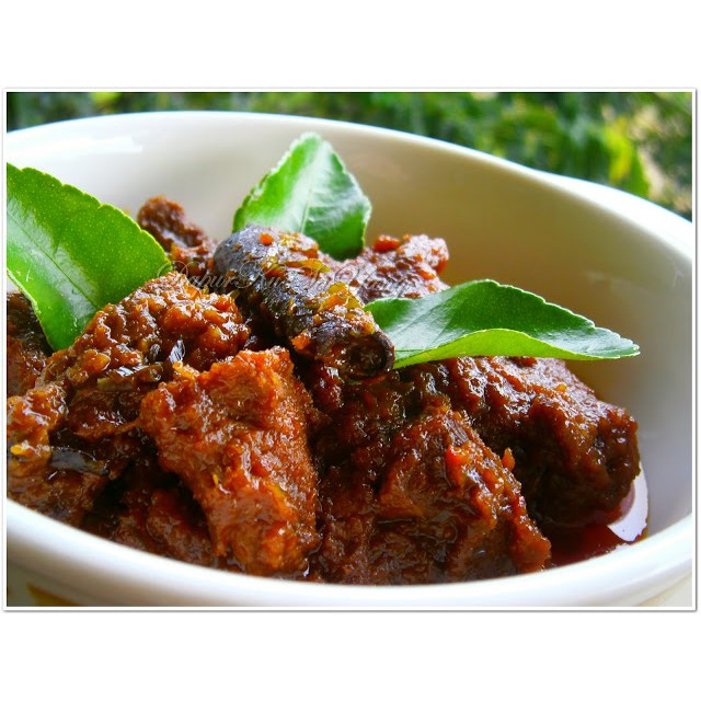

Rendang Kaniyo (Makanan Khas Padang)