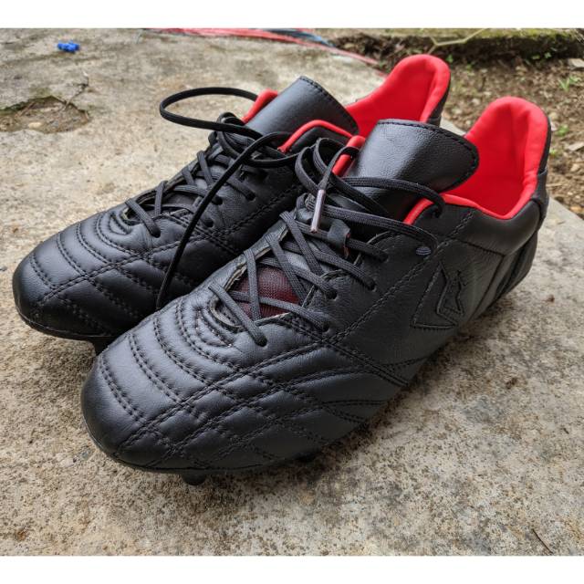 Sevspo FG K-Lea Full Black