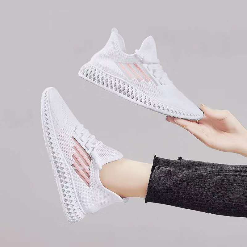 Sepatu Sneakers Yeezy Wanita Putih Ori Dane and Dine S0343