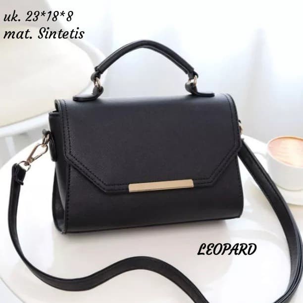 Tas Selempang Slingbag Tas Selempang Wanita - Hitam selempang sekolah berkualitas kekinian viral, mu