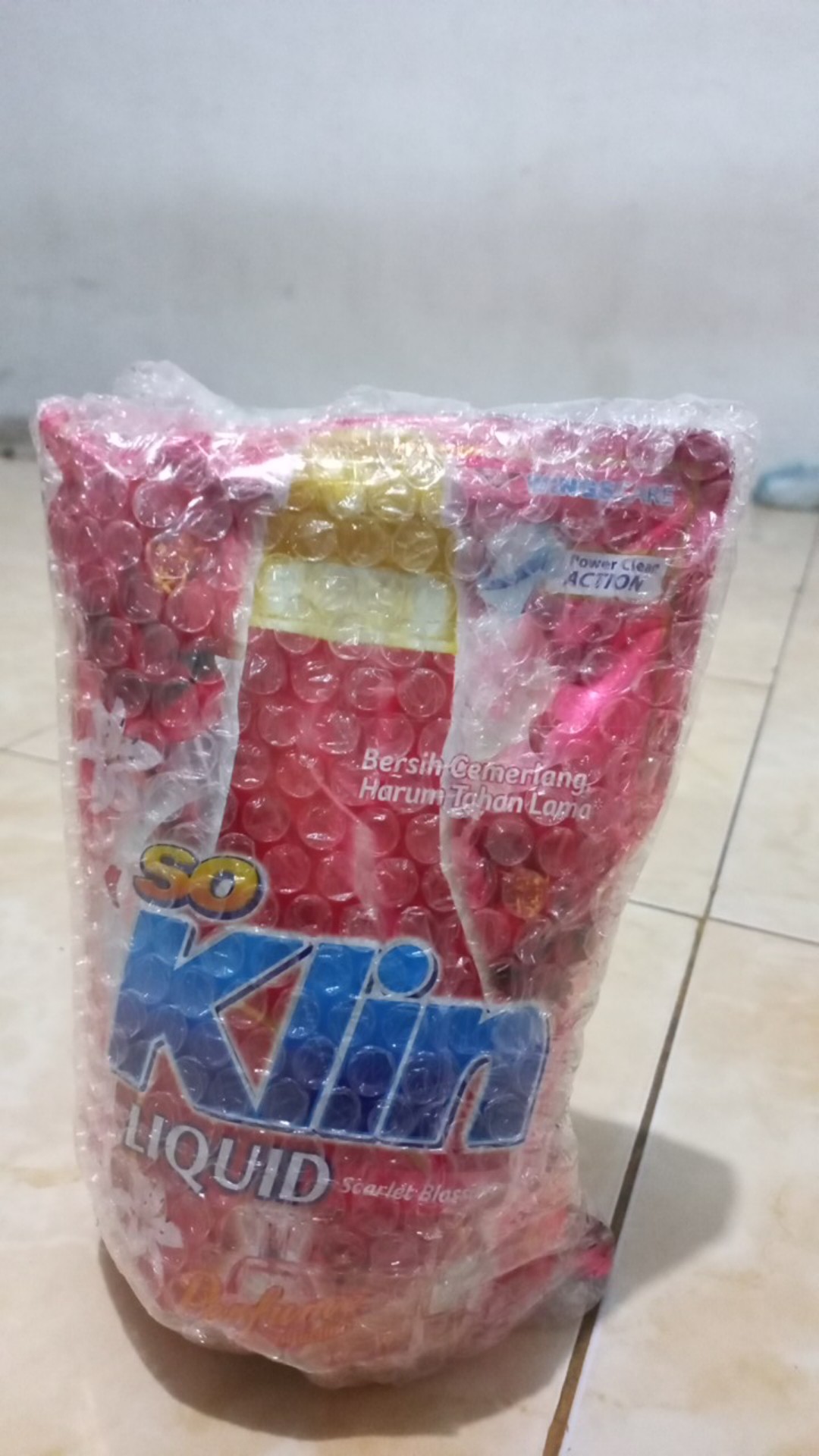 So Klin Liquid Scarlet Blossom Refill Pouch 750ml