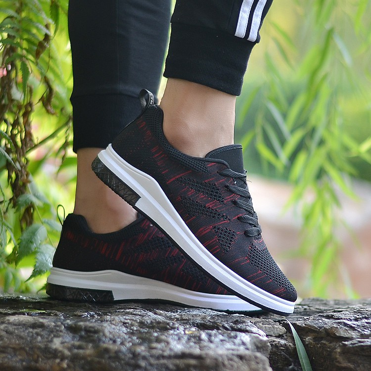 IMPORT SEPATU SNEAKERS PRIA SPORT MOTIF HUJAN !!! - HITAM MERAH