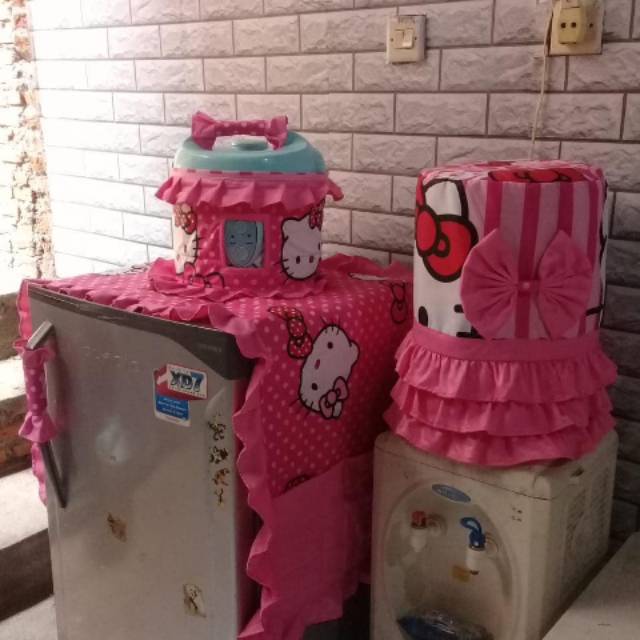 1 set taplak kulkas  sarung galon megicom