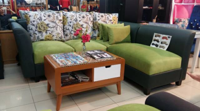 Sofa l putus meja retro
