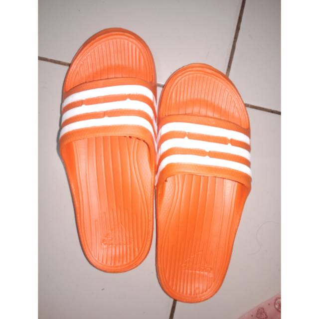 SLIPPER/SLIPPER ADIDAS/SLIPPER MURAH/slipper anak