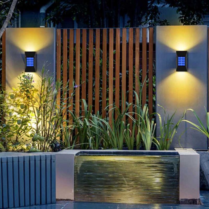 Lampu Taman Solar Cell LED Outdoor Wall Warm White 2 Pcs Waterproof - Hitam