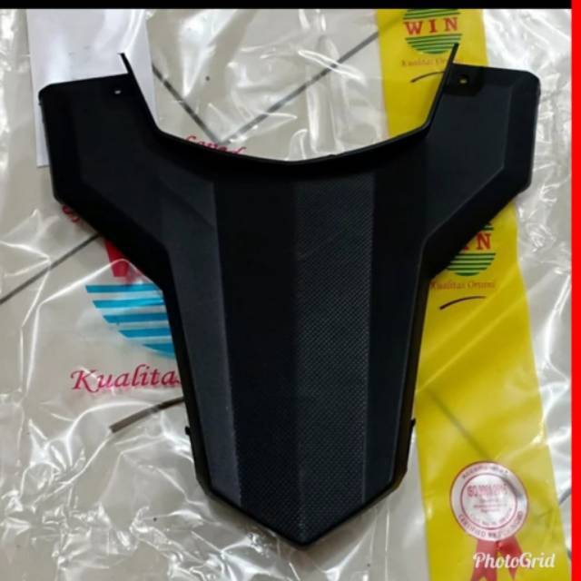 Cover Tail atau cover tutup pet stop lampu belakang Beat New 2016 2017 atau Beat Eco Beat Street