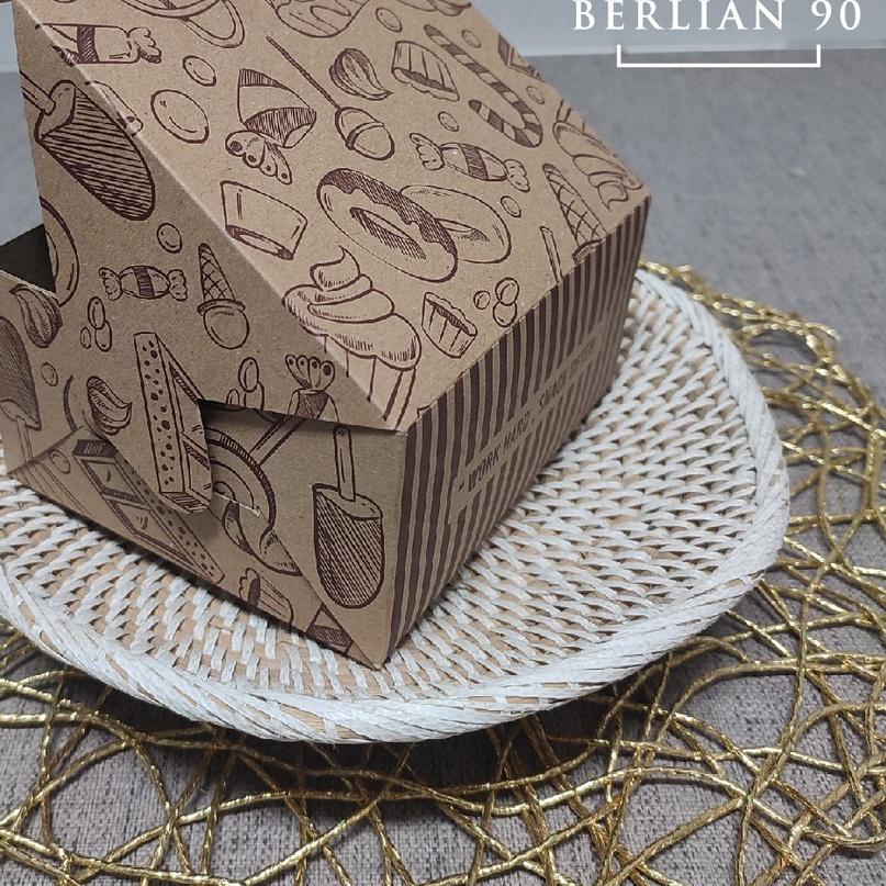 

Dus Kue 12 x 14 cm / Kardus Snack Box isi 50 pcs / Dus Kertas Snack Kotak Box Catering / Dus Box Nasi Catering Motif