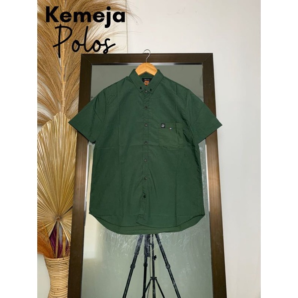 Kemeja Pendek Polos Pria premium