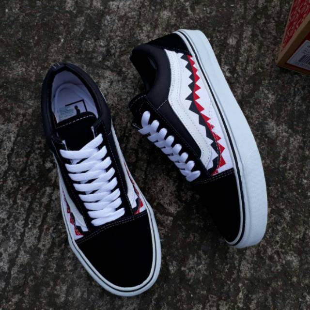 sepatu vans bape shark