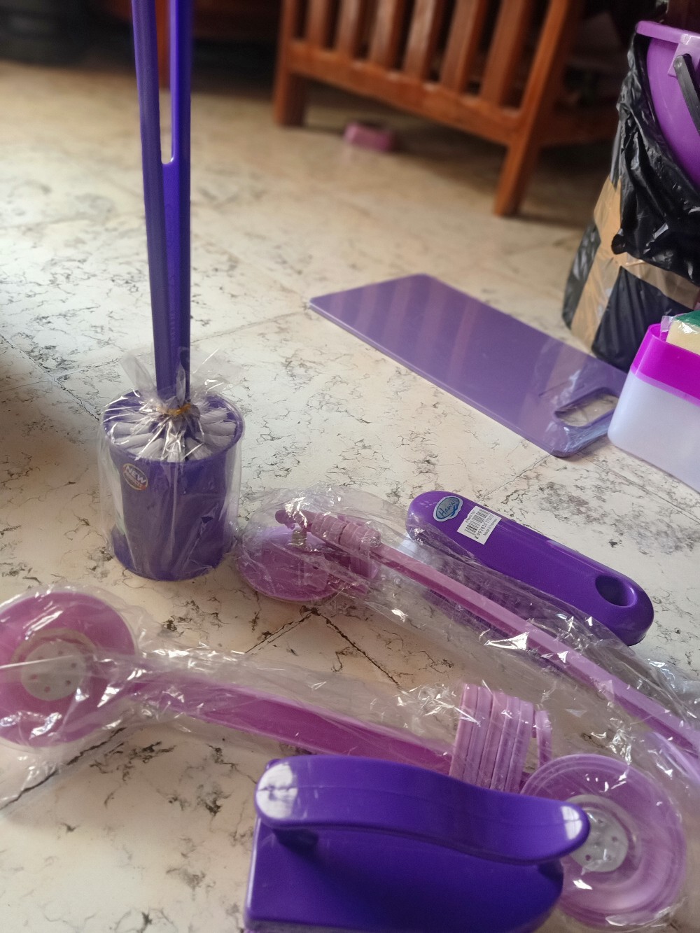 Gracia - Sikat Lantai Serbaguna Sikat Gracia Deluxe Hw 7007