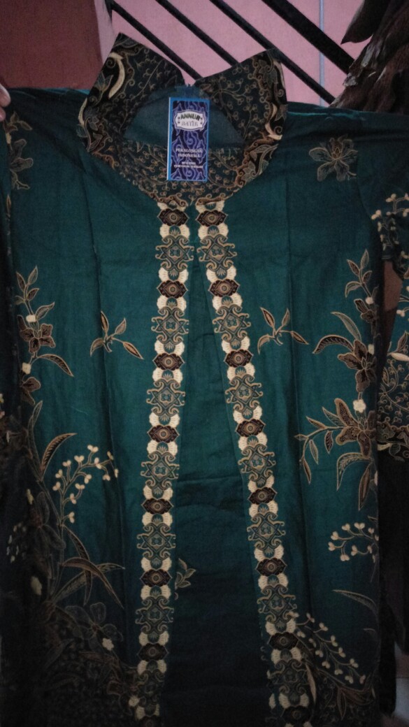 Grosir Terlaris Genes Jelita Tunic Navbor Yelbor Whitbor Creambor Tunik Batik Modern Hrb067