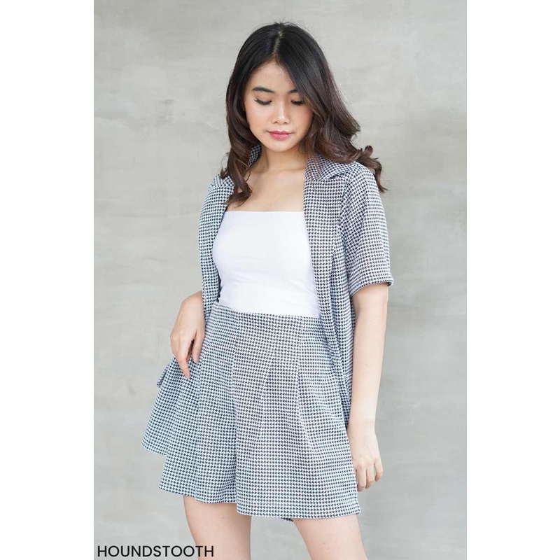 Zimerman Hotpants/celana pendek wanita/celana casual/style wanita.