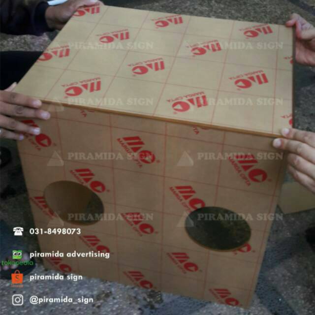 

Acrylic Aerosol Box Medis 3mm DIY