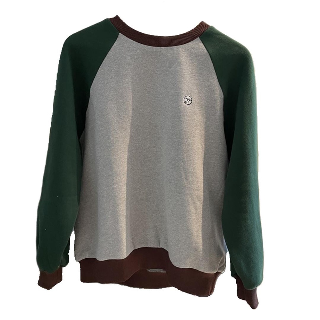 Sweater combinasi wanita | W BORDIR CREWNECK SWEATSHIRT (IC)