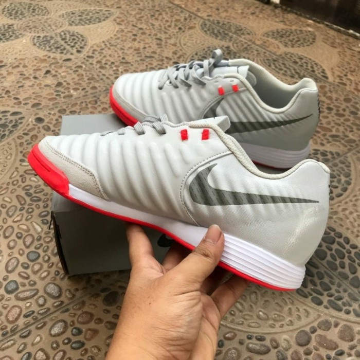 Sepatu Futsal Nike Tiempo X Finale II Pure Platinum Grey IC TERMURAH 