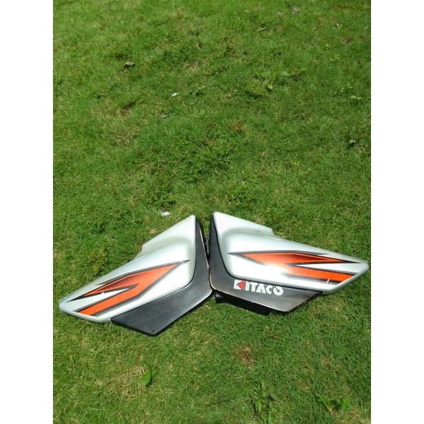 Cover tutup aki motor suzuki thunder 125 original