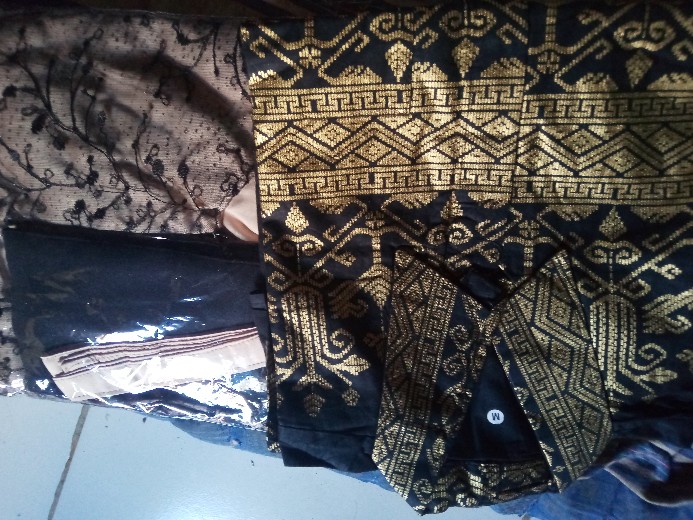 Maura Couple Melanis - Sania Ruffle Batik Couple Ori Ndoro Jowi Dnt Garansi Termurah - Wid Batik
