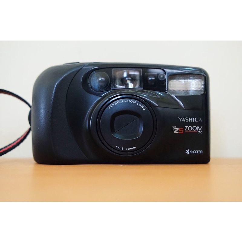 Kamera Analog 35mm Yashica EZS Zoom 70