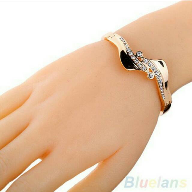 Gelang Tangan Fashion Wanita Murah Bangle Cuff Bergelombang Hiasan Berlian Buatan Rosegold Import