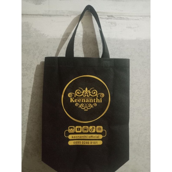 Spunbon sablon goodybag custom standing handel box 30×40×10