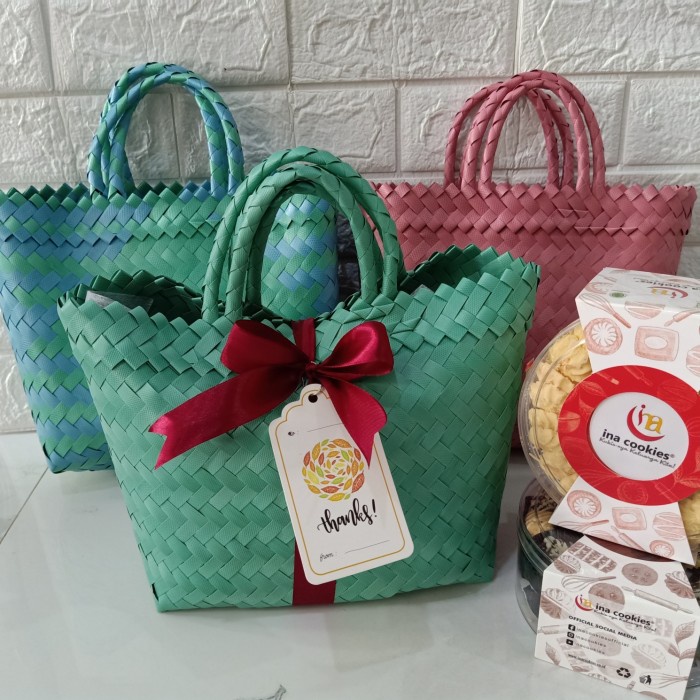 

Christmas - Hampers Lebaran/Imlek/Natal Ina Cookies