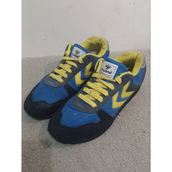 SEPATU HUMMEL SNEAKERS (Preloved/SecondBranded)