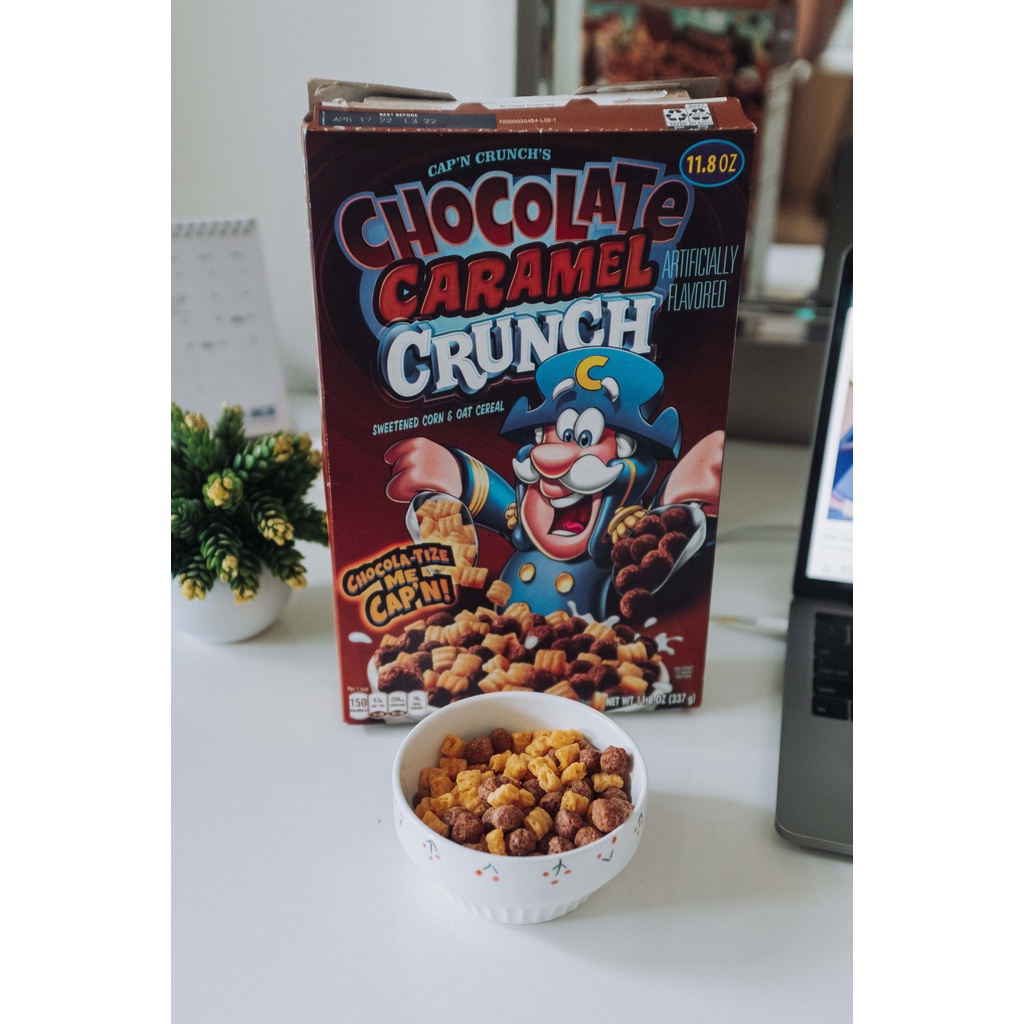 

Cap'n Crunch Chocolate Caramel Crunch Cereal Repack 30gr