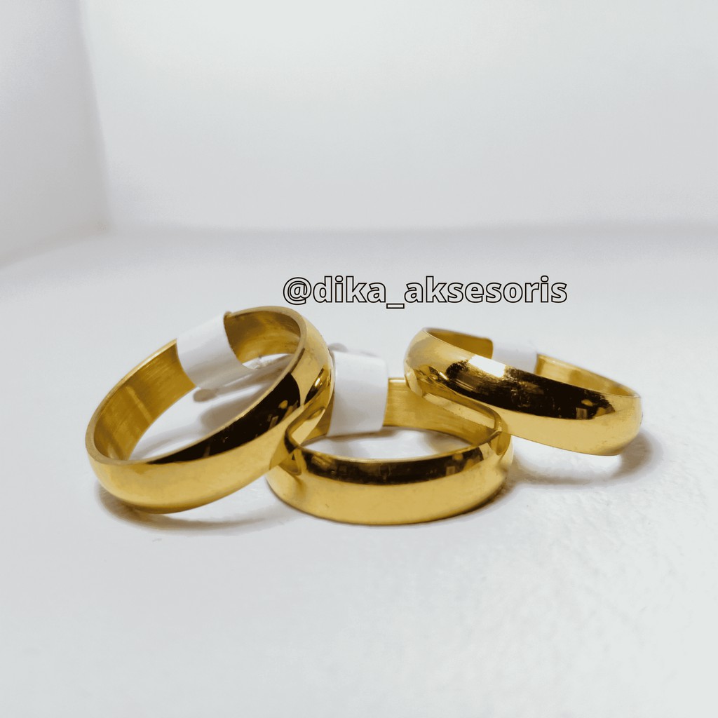 BISA COD. Cincin Couple, Cincin Tunangan, Cincin Pria dan Wanita model Gold Emas Polos Pria Wanita - Cincin Titanium Stainless Steel