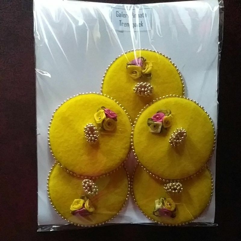 Tutup gelas hias flanel (isi 6)