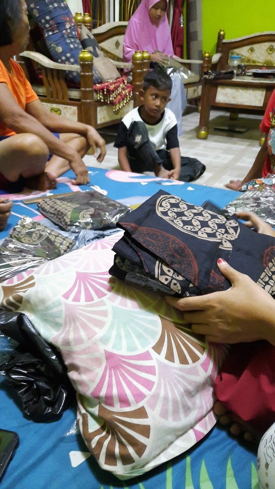 Terlaris Serut Genes Jelita Tunic Navbor Yelbor Whitbor Creambor Tunik Batik Modern Hrb030 Dolbi Dob