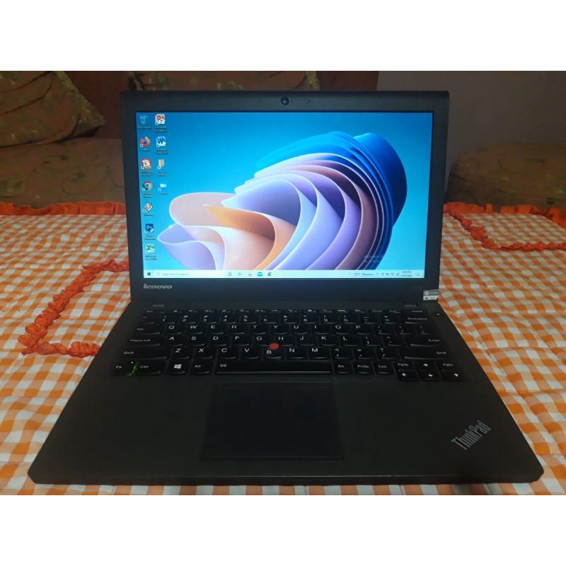 LENOVO THINKPAD X240 INTEL CORE i5 4300U 4GB RAM 500GB HDD
