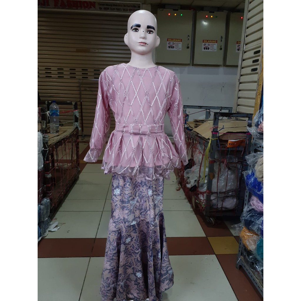 Setelan Kebaya Anak Bahan Tulle