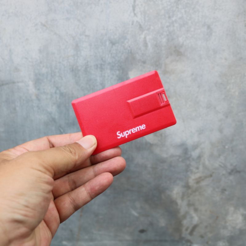 Flashdisk supreme 4 giga